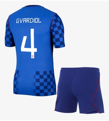 Kroatien Josko Gvardiol #4 Bortaställ Barn VM 2026 Kortärmad (+ Korta byxor)